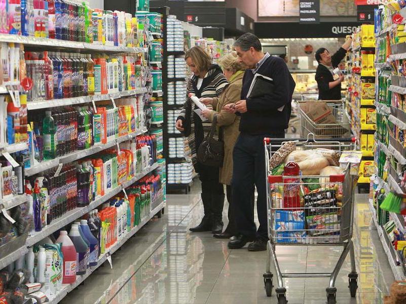 Cámara Nacional de Comercio, Servicios y Turismo, dio a conocer que las ventas presenciales minoristas en la región Metropolitana mostraron en noviembre un alza de 14,5%