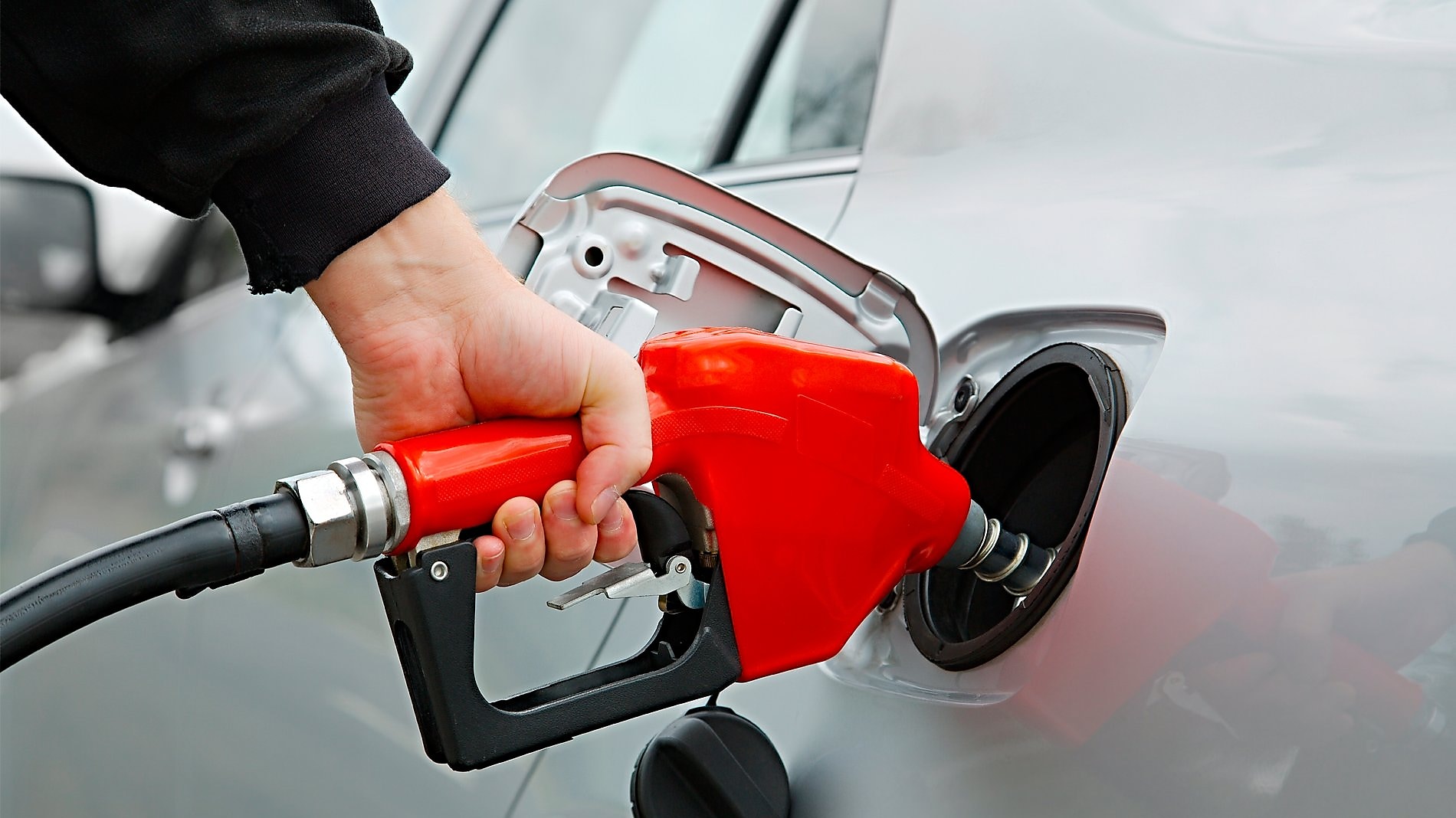 Enap anunció la caída en el precio de todos los combustibles