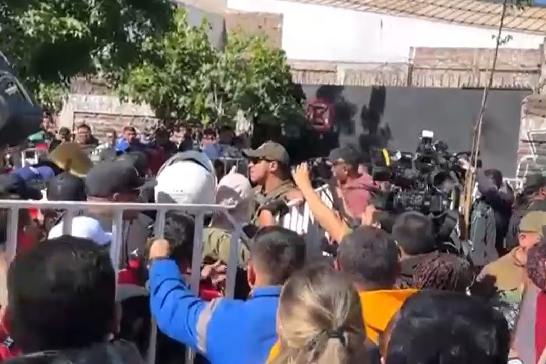 Enrolamiento de extranjeros irregulares en Chile