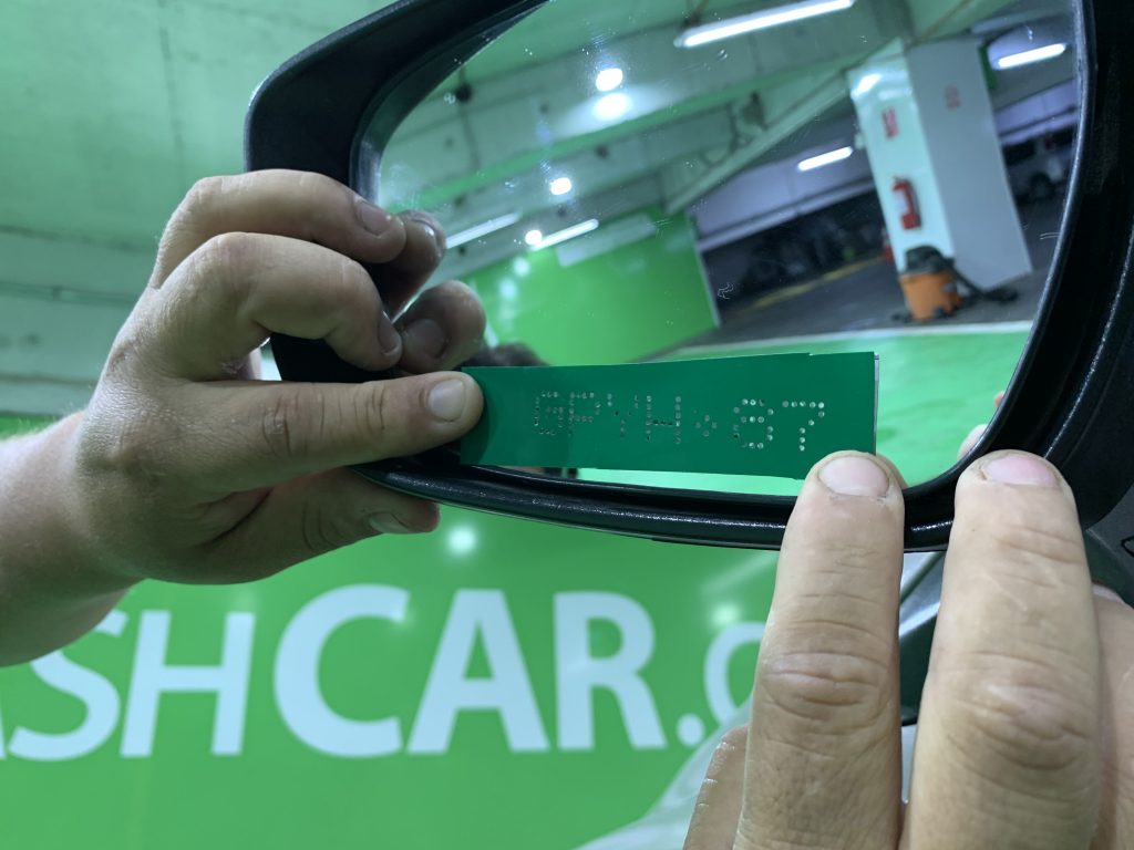 15 de mayo entra en vigencia ley “grabado de patente en vidrios y espejos de vehículos motorizados”
