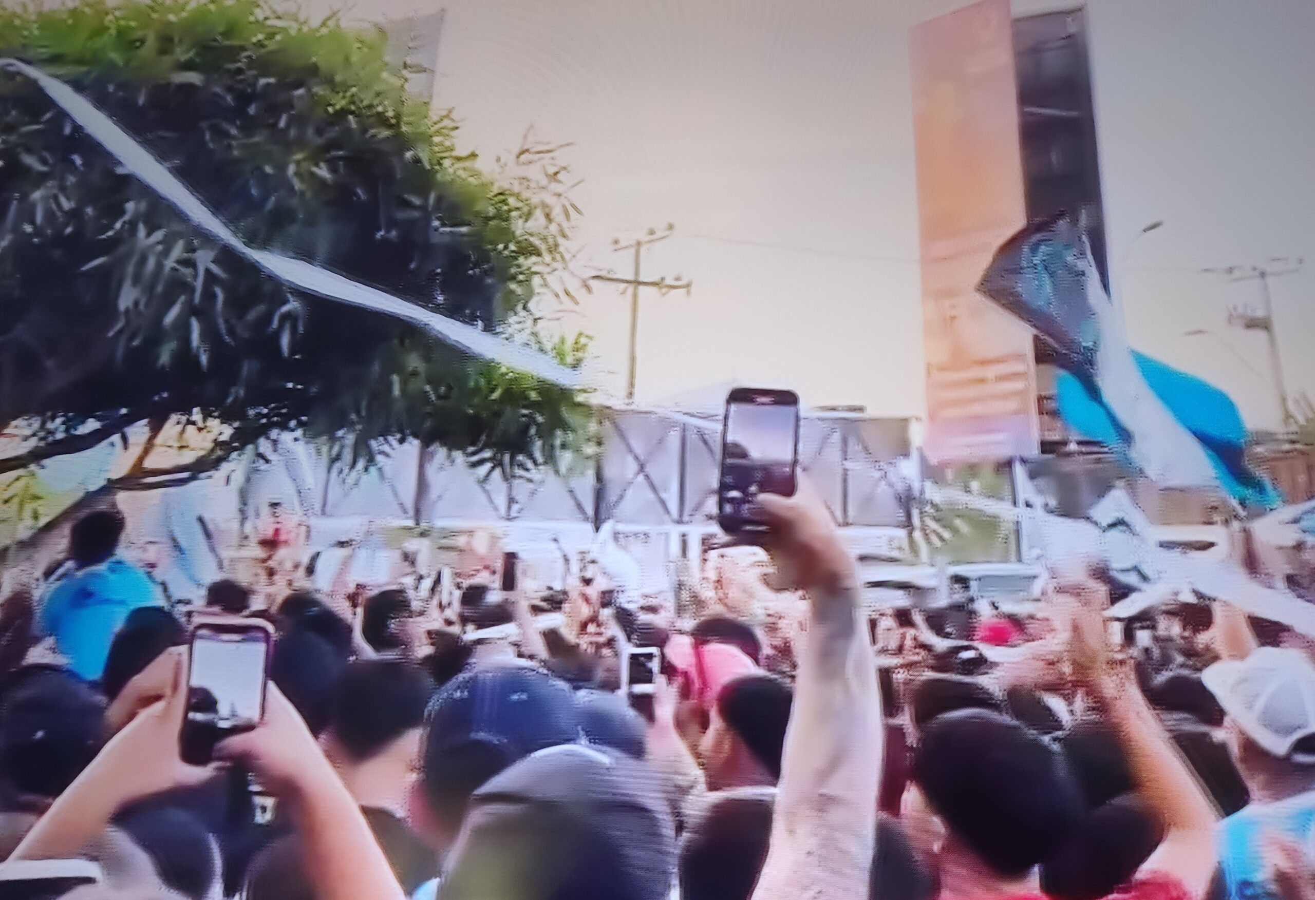 Deportes Iquique realiza “banderazo” para enfrentarse a Alianza Lima