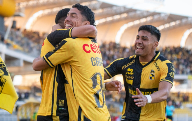 Coquimbo Unido es puntero del torneo 2025