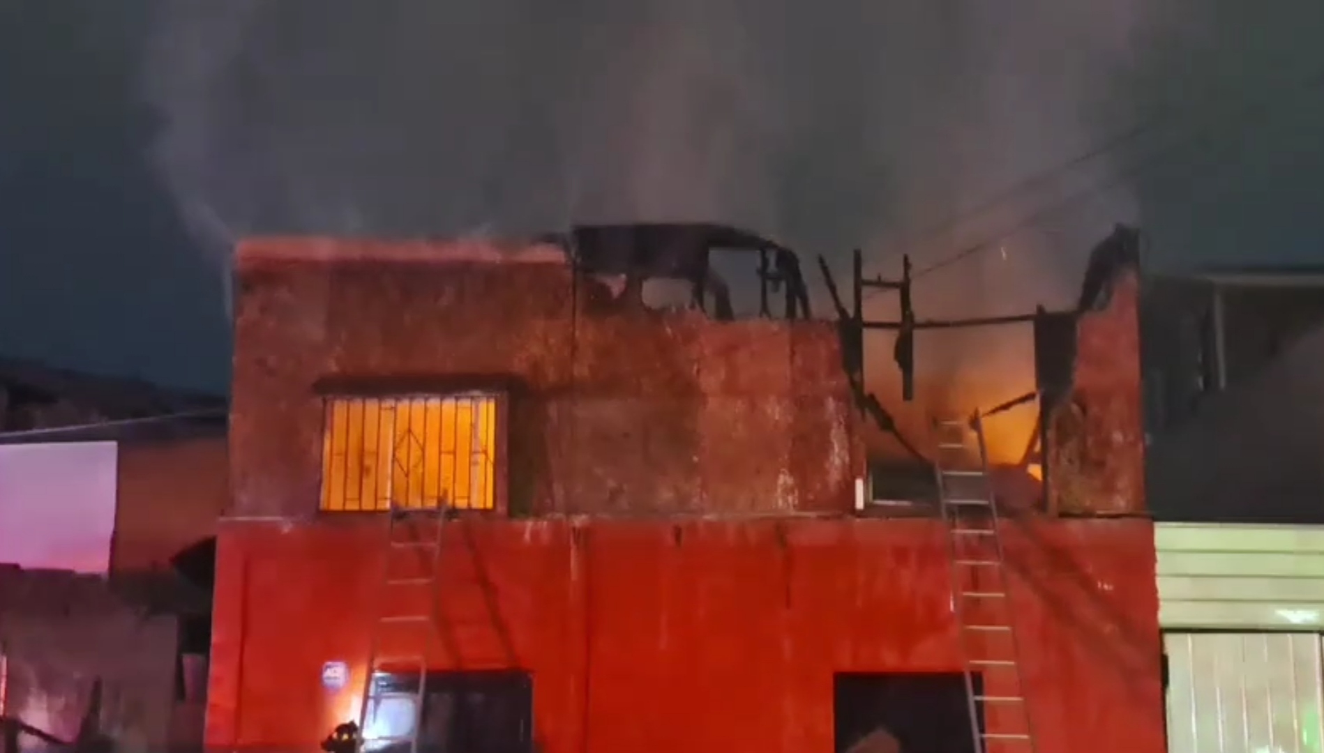 Incendio descubrió siembra de marihuana